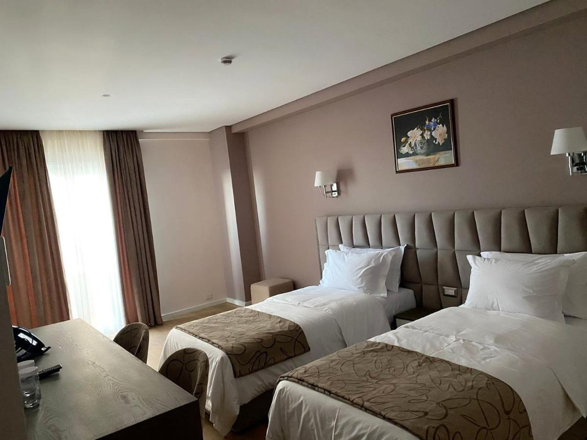 Agsel Hotel & Spa Тирана Экстерьер фото