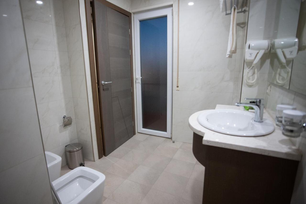 Agsel Hotel & Spa Тирана Экстерьер фото